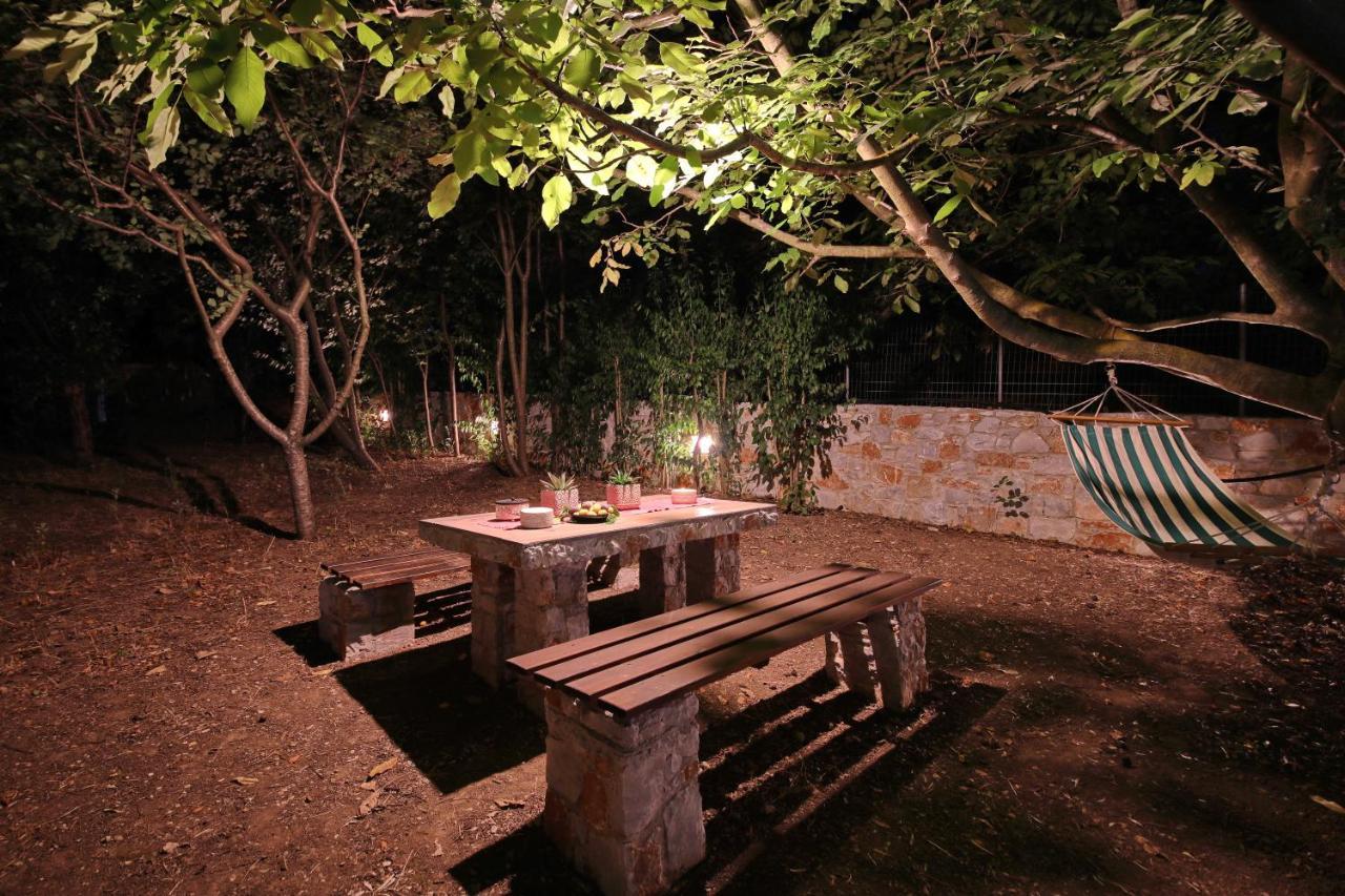 Koromilia Villa นิโอไกลมา ภายนอก รูปภาพ