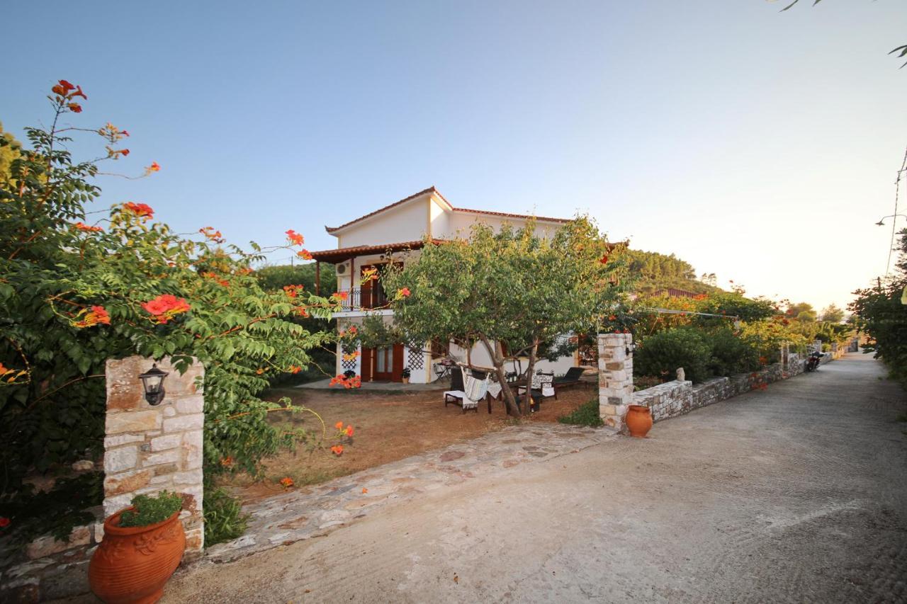 Koromilia Villa นิโอไกลมา ภายนอก รูปภาพ
