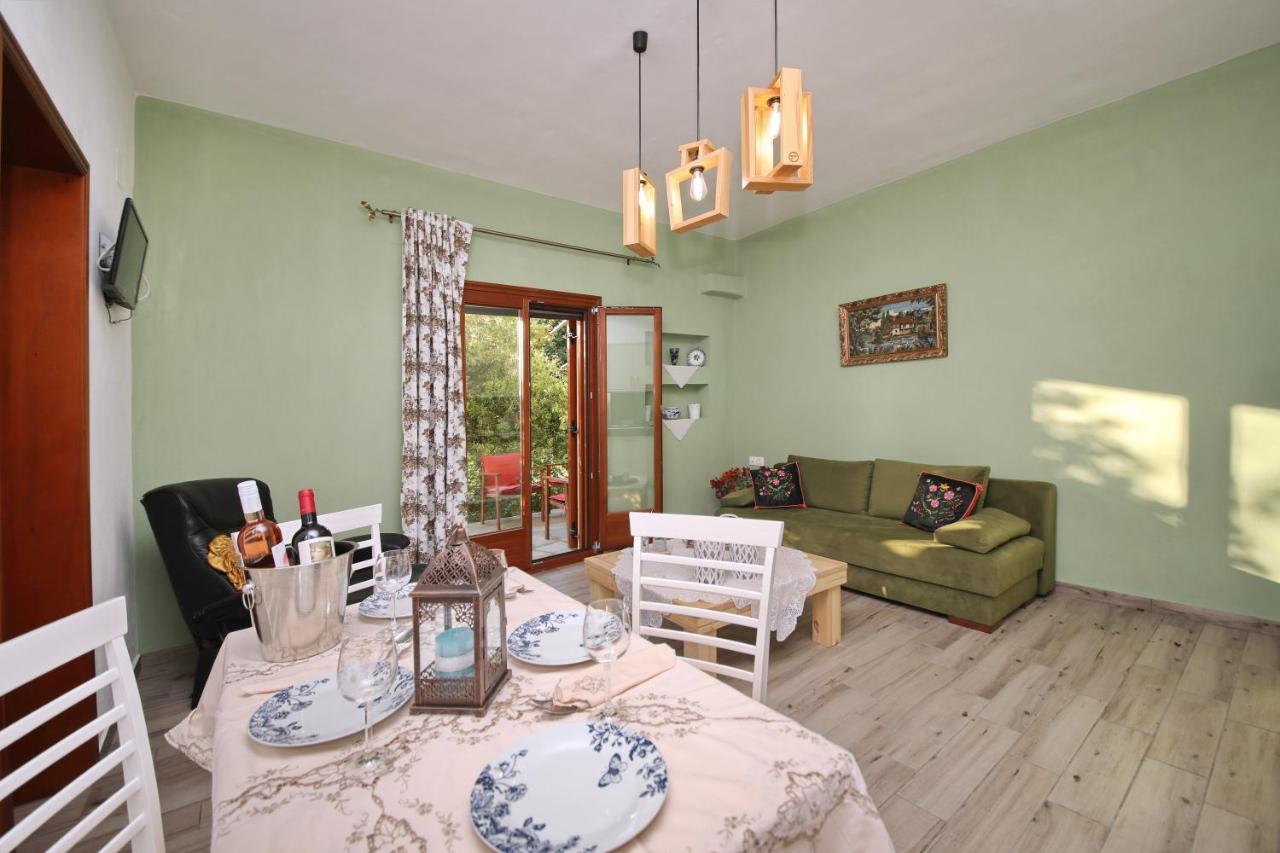 Koromilia Villa นิโอไกลมา ภายนอก รูปภาพ
