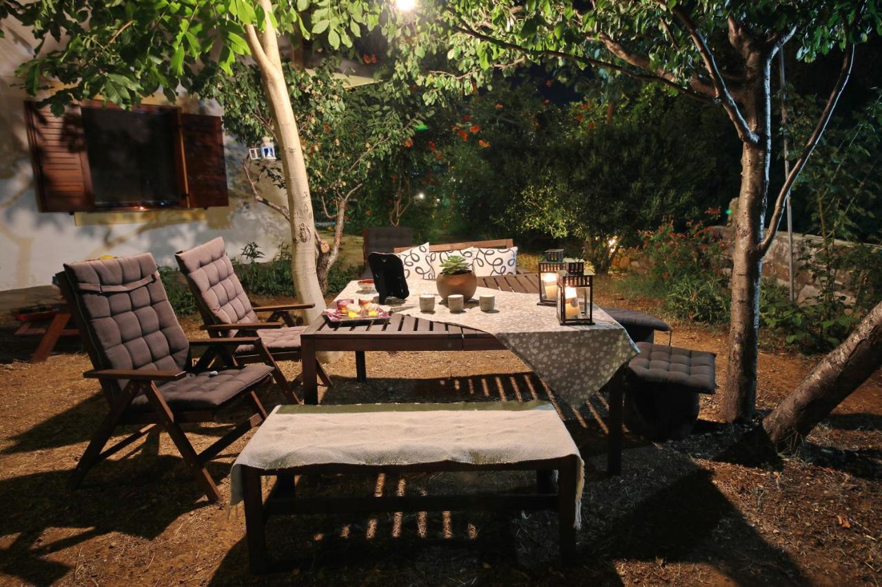Koromilia Villa นิโอไกลมา ภายนอก รูปภาพ
