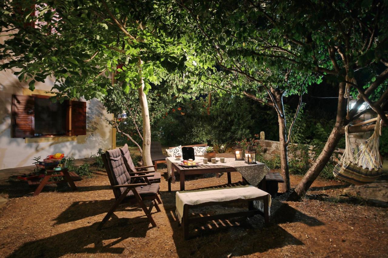 Koromilia Villa นิโอไกลมา ภายนอก รูปภาพ